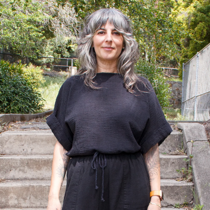 Curator Ayana Top – Short Wave